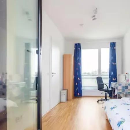 Mit Balkon-richtung Messe *