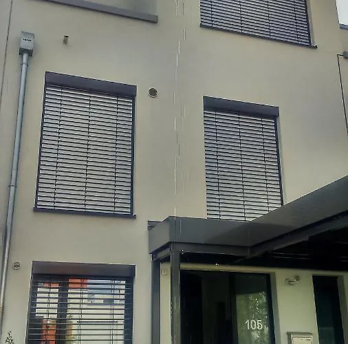 Mit Balkon-richtung Messe *